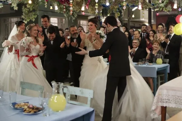 Seksenler dizisinin yapımcısından flaş açıklama! Seksenler yeniden mi başlıyor?-2