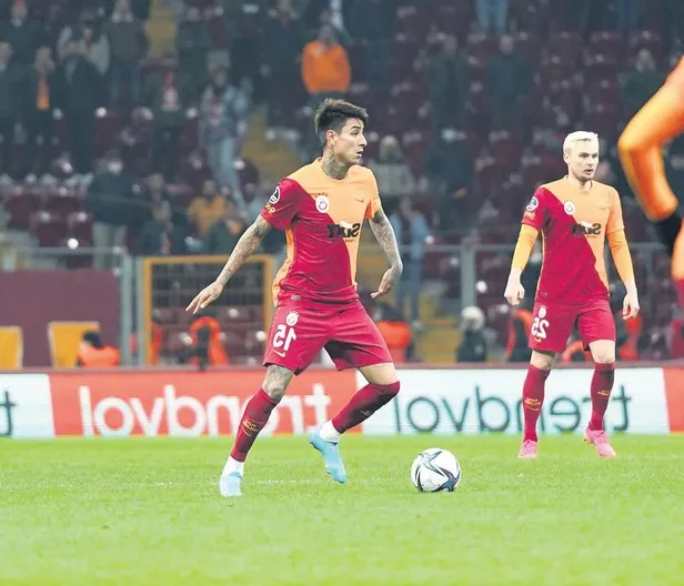 fenerbahcede-mesut-ozil-depremi-suruyor-mesutun-menajeri-istanbula-geliyor-1650062129183.jpeg Fenerbahçe'de Mesut Özil depremi sürüyor! Mesut’un menajeri İstanbul’a geliyor-5