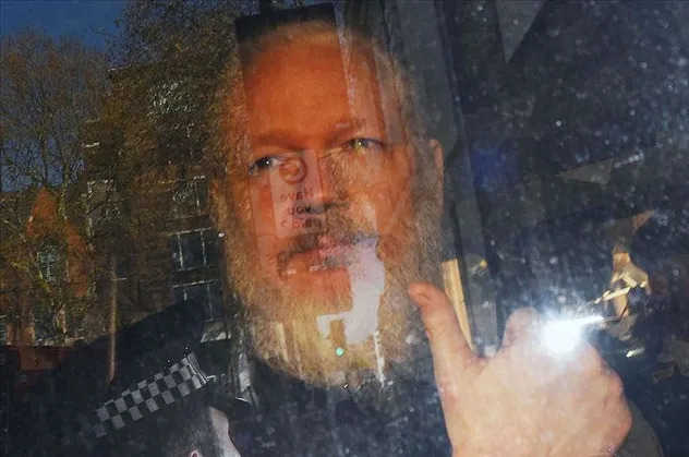 'Assange ABD'nin adaletsizliğinden kaçındı'