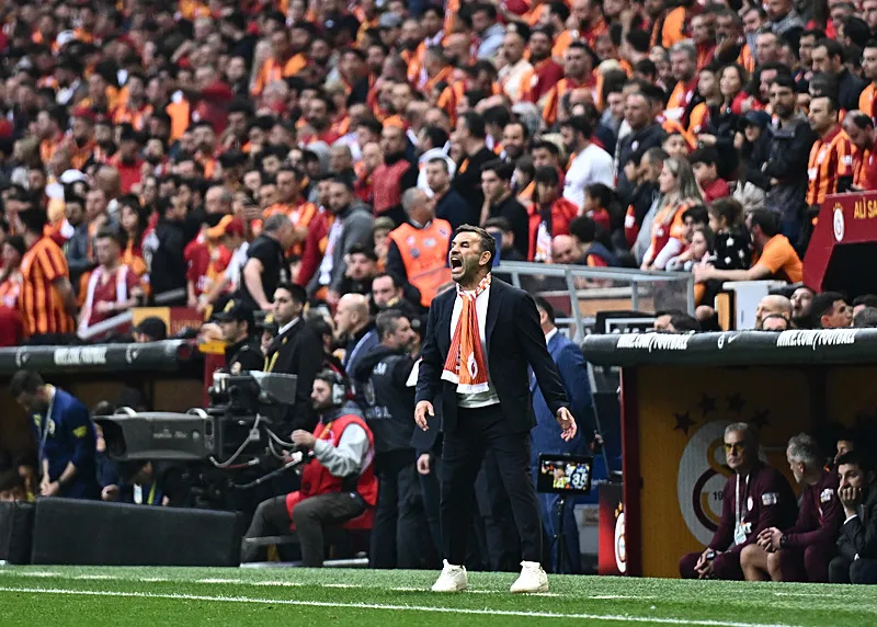 Okan Buruk'tan 4 sürpriz! Şampiyonluk 11'i değişiyor - 11