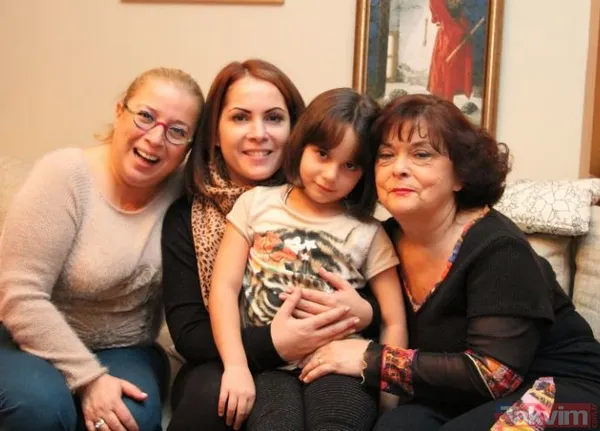 Demet Akbağ annesinin 6. ölüm yıl dönümünü andı! Sandık Kokusu'nun Filiz'i not düşüp paylaştı: Acıbadem kurabiyesinden aldım... - 23