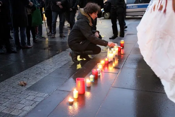 son-dakika-43-kisinin-hayatini-kaybettigi-saldirilarin-patlayicilarini-temin-eden-deasli-terorist-yakalandi-1610450925678.jpg SON DAKİKA: 43 kişinin hayatını kaybettiği saldırıların patlayıcılarını temin eden DEAŞ'lı terörist yakalandı-5