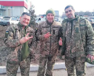 Sheriff’i bıraktı orduya katıldı