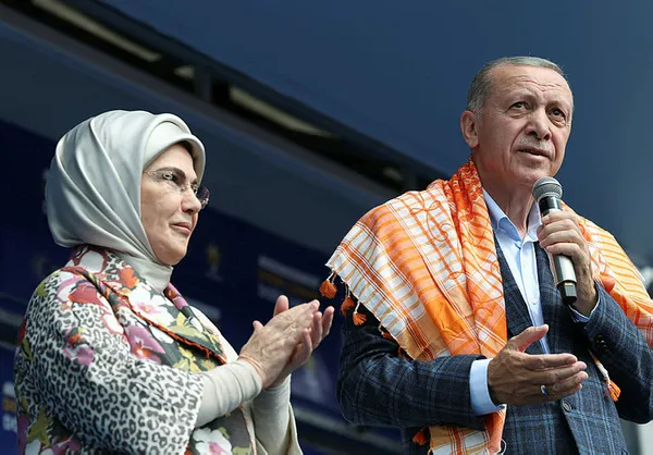 Son dakika: Başkan Erdoğan'dan 14 Mayıs mesajı: Ya FETÖ-PKK ile yürüyenlere ya da terörle mücadele edenlere oy vereceksiniz-2