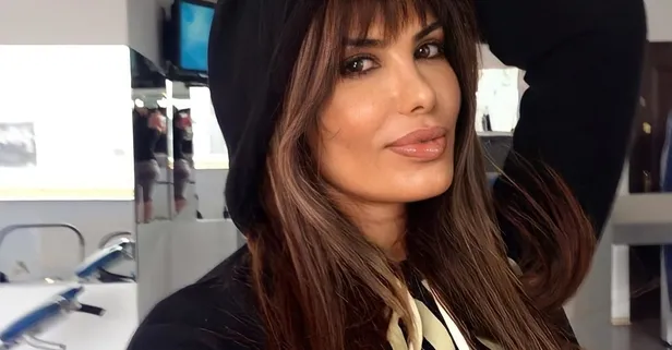 Şarkıcı Hatice cam silerken yürekleri ağza getirdi! O anlar saniye saniye kaydedildi