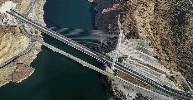 Eyfel’de kullanılan çelikle eşdeğer! Dünyanın en iyisi seçildi! Tamamen Türk mühendisleri ve işçileri inşa etti