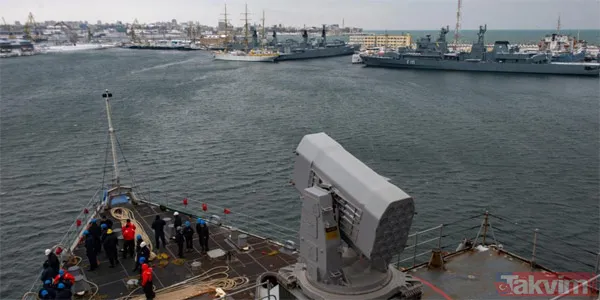 Karadeniz'de soğuk savaş! Rus savaş gemisi İstanbul Boğazı'ndan geçti - 5