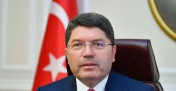 Son dakika: Adalet Bakanı Yılmaz Tunç’tan yeni AYM Başkanı Kadir Özkaya’ya tebrik!