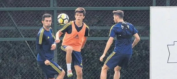 Eljif Elmas Icin Milli Davet Takvim