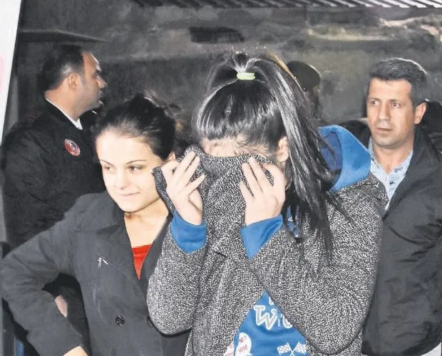 Hayat kadınından polise tehdit