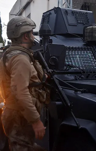 Son dakika: Adana'da DEAŞ'a şafak baskını