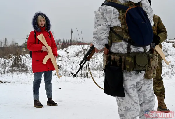 SON DAKİKA: Rusya Ukrayna son durum | Ukrayna sivilleri böyle eğitiyor - 15