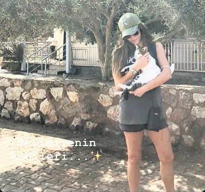 kivanc-alir-basak-dizer-1603579168040.jpg
