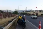 İzmir'de bariyere çarpan motosikletin sürücüsü motokurye öldü