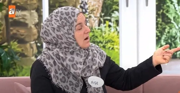 Esra Erol'un bugünkü yayınında herkes şoke oldu! Merve Nur Çekem 'Adnan Hoca'nın gerçek yüzünü açıkladı...-9