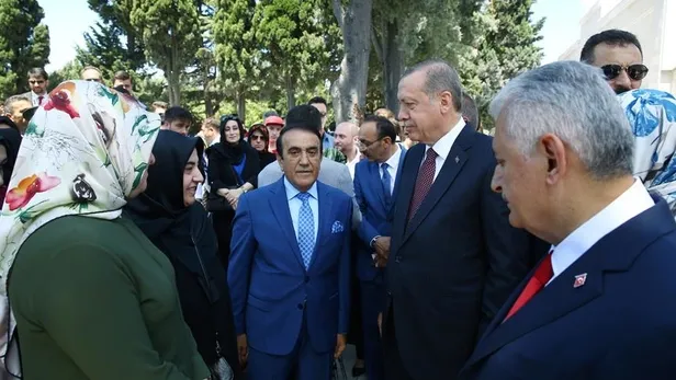 Devletin tepesi 15 Temmuz şehitliğinde-2