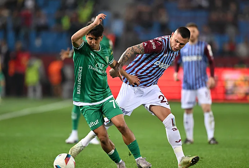 Fırtına uzatmalarda güldü