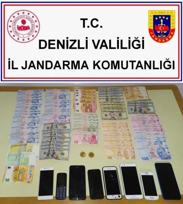denizlide-76-yasindaki-kadin-para-ve-ziynet-esyalarinin-calindigini-jandarma-gelince-ogrendi-uzuntuden-bayildi-1652609469077.jpg Denizli'de 76 yaşındaki kadın para ve ziynet eşyalarının çalındığını jandarma gelince öğrendi! Üzüntüden bayıldı-4