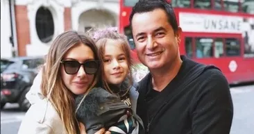 Acun Ilıcalı canlı yayında Şeyma Subaşının yorum yazdığını görünce... Vurur yüze ifadesi...