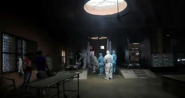 olumcul-kara-mantar-hastaligi-hizla-yayiliyor-hindistanda-vaka-sayisi-40-bini-asti-1624908043815.jpeg Ölümcül 'Kara Mantar' hastalığı hızla yayılıyor! Hindistan'da vaka sayısı 40 bini aştı-1