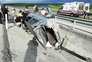 Erzurum'da taklalı kaza: 5 yaralı