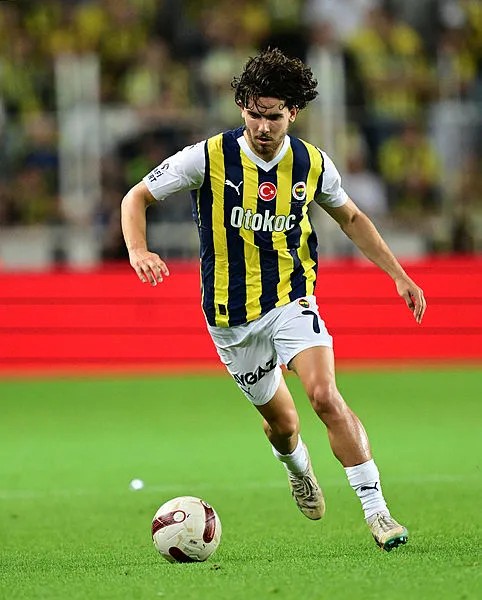 FENERBAHÇE TRANSFER HABERLERİ | Fenerbahçe'de ayrılık! Rekor bonservisle gidiyor - 17