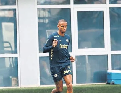 Fener Manu’ya odaklandı