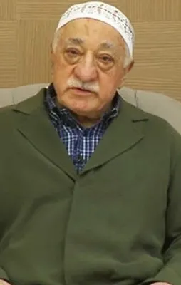 Peygamberimizin adını ağzına alma şarlatan