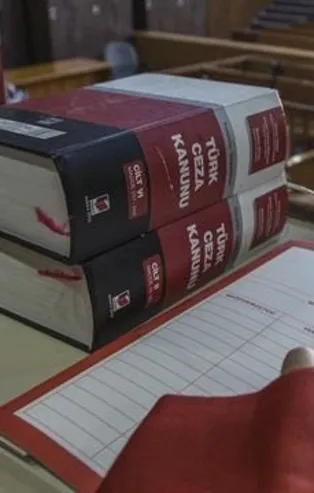 Eski hakim Dilek Erdoğan'a FETÖ'den hapis