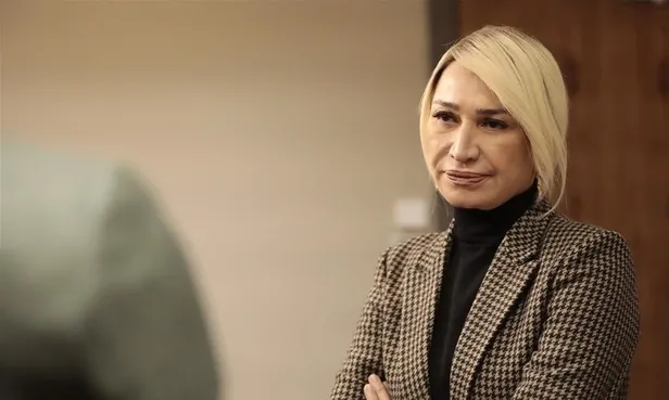 kanaldan-ani-karar-fenomen-iki-dizinin-gunu-degistiriliyor-izleyiciler-saskinligin-kurbani-olacak-1611435326661.jpg Kanaldan ani karar! Fenomen iki dizinin günü değiştiriliyor! İzleyiciler şaşkınlığın kurbanı olacak-6