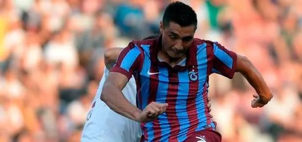 Oscar Cardozo müthiş başladı