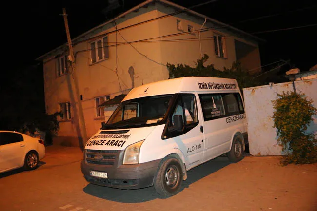 Anne ve babasını sopayla vurarak öldürdü! Nedeni dehşete düşürdü - 8