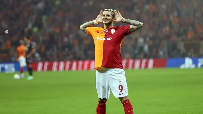galatasaraydan-lucas-torreirayi-rahatlatacak-transfer-tam-18-milyon-euro-onerildi-1719237162197.jpg Galatasaray'dan Lucas Torreira'yı rahatlatacak transfer! Tam 18 milyon euro önerildi...-5