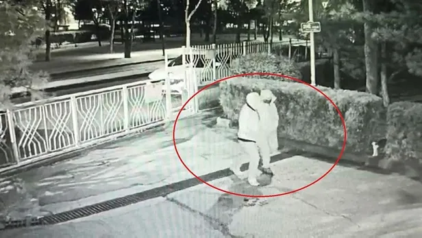 Ankara’da villa ve dubleks tarzı evlere giren hırsızlar suçüstü yakalandı-1