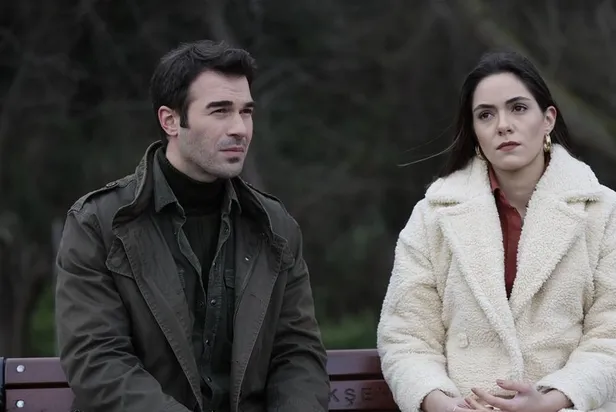 kanaldan-ani-karar-fenomen-iki-dizinin-gunu-degistiriliyor-izleyiciler-saskinligin-kurbani-olacak-1611435328235.jpg Kanaldan ani karar! Fenomen iki dizinin günü değiştiriliyor! İzleyiciler şaşkınlığın kurbanı olacak-8