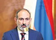 Azerbaycandan büyük bir tokat yiyen Ermeni Paşinyan saçmaladı: Batılı akıl hocaları bile buna inanamadı