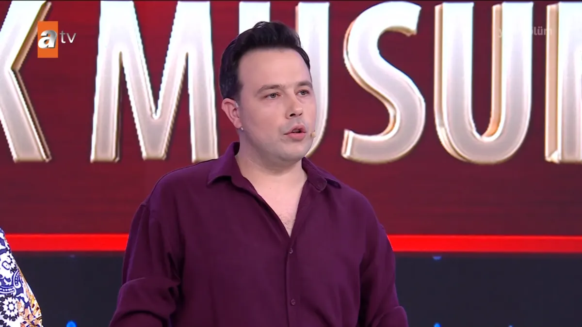 var-misin-yok-musunda-alti-kiz-kardesiyle-buyuyen-umutun-hayat-hikayesi-diyarbakirdan-adanaya-uzanan-mucadele-1792531344603.png Var Mısın Yok Musun'da Altı kız kardeşiyle büyüyen Umut’un Diyarbakır’dan Adana’ya uzanan mücadelesi-6