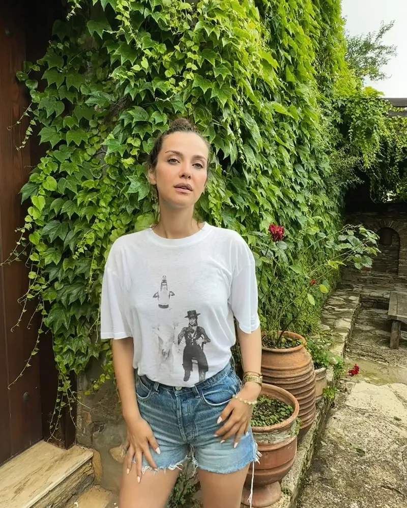 Sora'nın teyzesi ortaya çıktı! İrem Helvacıoğlu'nun ablasıyla benzerliği “Pes” dedirten cinsten!-6