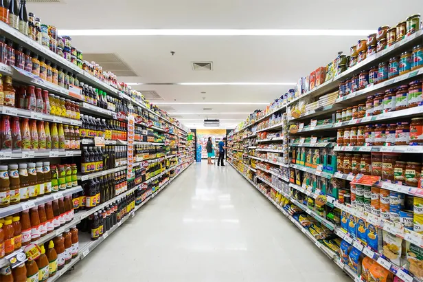 marketler-neler-satamayacak-yasak-zaman-baslayacak-marketlerde-sigara-satisi-olacak-mi-1620194106970.jpg Marketler neler satamayacak, yasak zaman başlayacak? Marketlerde sigara satışı olacak mı?-2