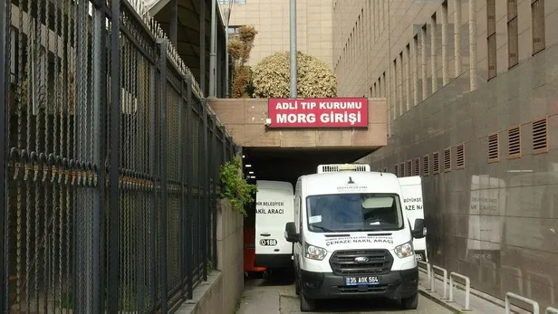 İzmir'de vinç devrildi! Ölü ve yaralılar var: 4 kişi tutuklandı!-4