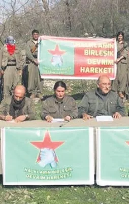İhanet çetesi birbirine düştü