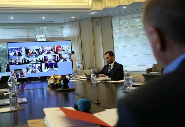 Son dakika: Başkan Erdoğan'dan flaş koronavirüs açıklaması: Salgını yatay seyre geçirmeye başladığımızı görüyoruz-2