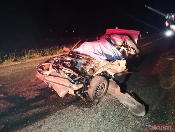 Kastamonu'da zincirleme kaza! Araba kağıt gibi ezildi... Ölü ve yaralılar var - 2