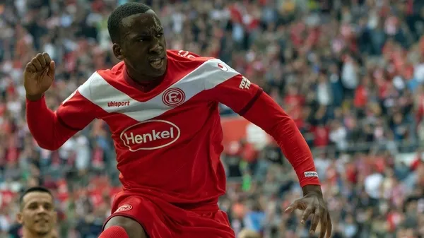 fener-isi-sansa-birakmiyor-kanaryadan-lukebakio-hamlesi-1690757535016.jpeg Fener işi şansa bırakmıyor! Kanarya'dan Lukebakio hamlesi...-3