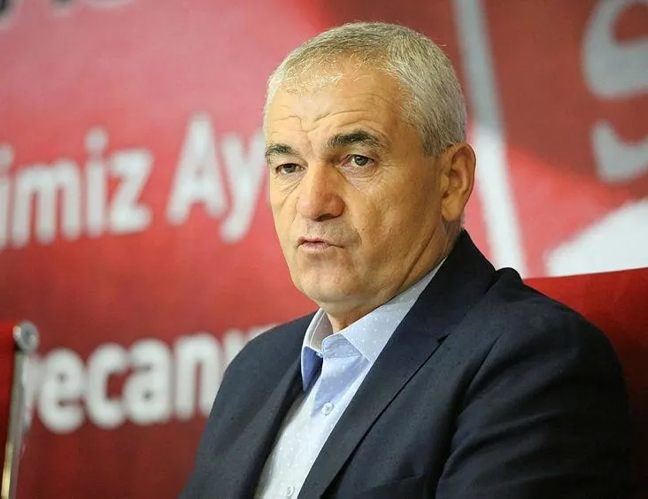 Ve Rıza Çalımbay imzayı attı!