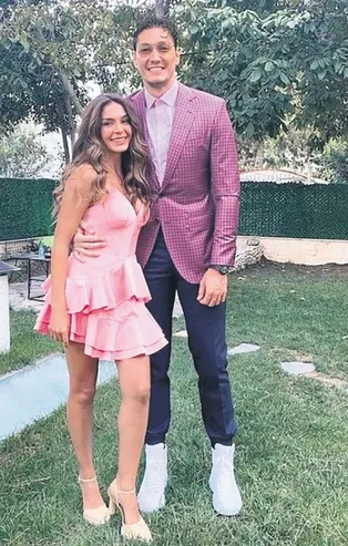 Ebru Şahin ile Cedi Osman’ın düğün detayları belli oldu! İlk düğün Makedonya'da, ikinci düğün ise Çeşme'de olacak...