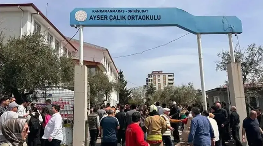kahramanmaras-okul-saldirisinda-yeni-detaylar-katliamin-izleri-ilkokul-siralarinda-basladi-32-kez-rehberlige-g-1781522118780.jpeg Kahramanmaraş'taki okul katliamında saldırganın 32 kez rehberliğe gönderildiği ortaya çıktı-6