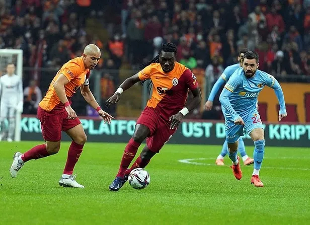 erman-toroglundan-galatasaraya-olay-gonderme-bir-kopukluk-bir-tuhaflik-1644696239036.jpeg Erman Toroğlu'ndan Galatasaray'a olay gönderme: Bir kopukluk bir tuhaflık...-6