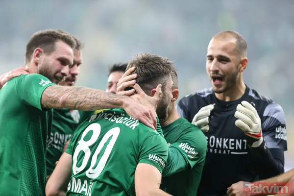 Comolli Fenerbahçe'den İsmail Yüksek'e talip oldu! - 12