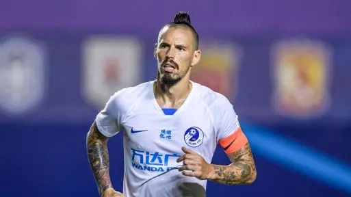 Trabzonspor Slovak yıldızı kadrosunda istiyor: Marek Hamsik için taraftar geri sayımda-3